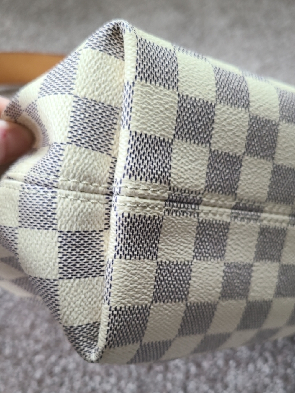 Louis Vuitton Damier Azur Graceful PM Shoulder Bag - Picture 5 of 11